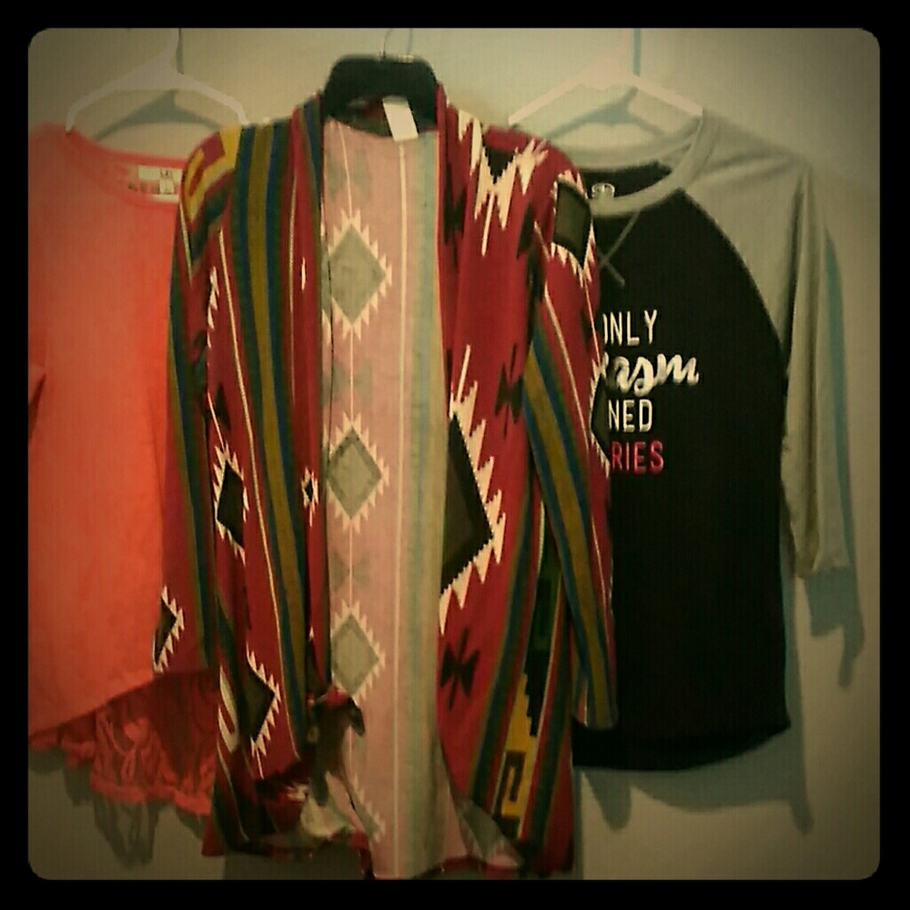 R ROUGE Cardi